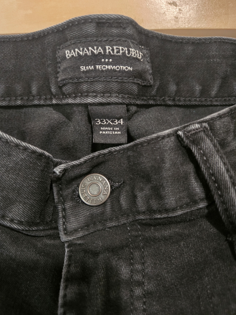 Banana Republic Slim TechMotion Mens Black Distressed Jeans 33x34